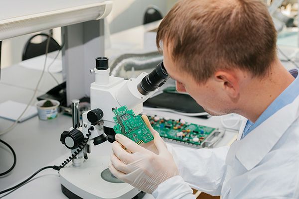 如何延长电子显微镜使用寿命的方法？